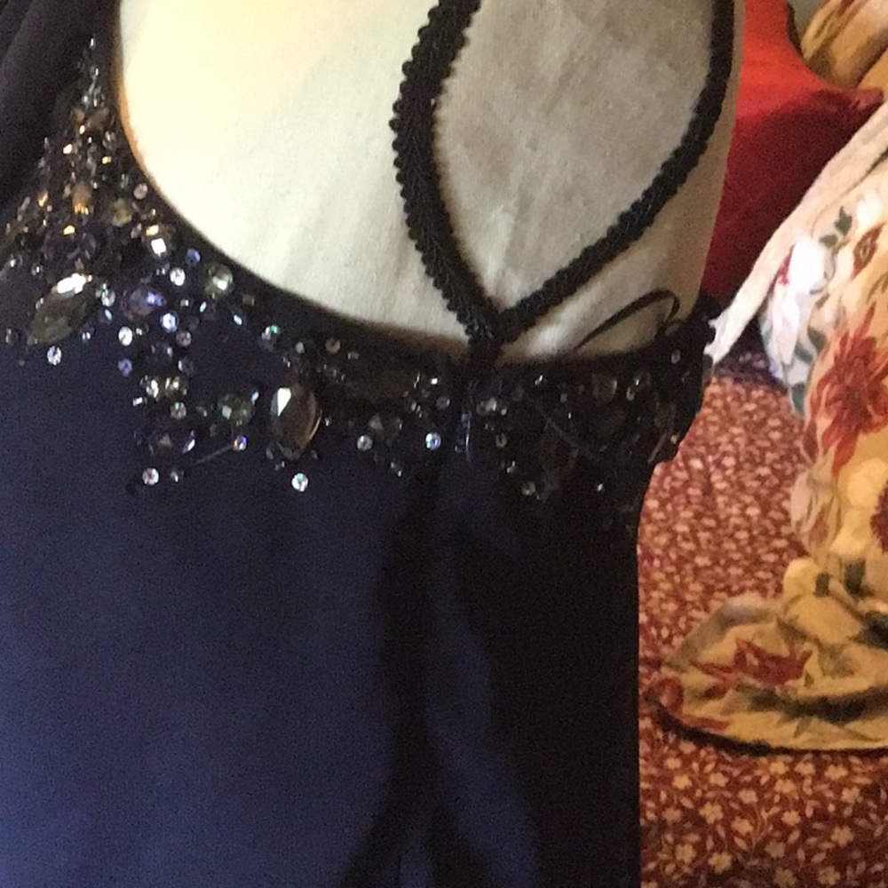 Dress - Picture 11 of 16
